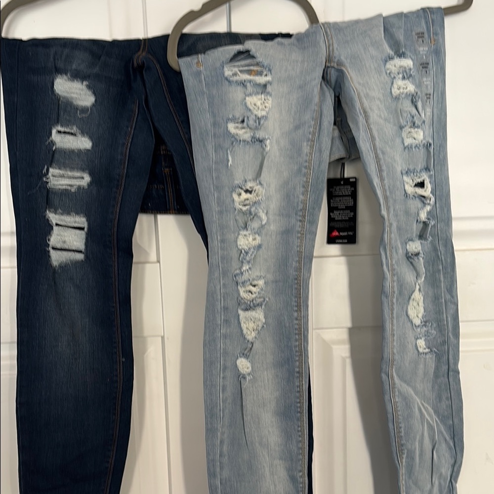 2 pairs Mudd Skinny Jeans Distressed Style NWT $18 for both